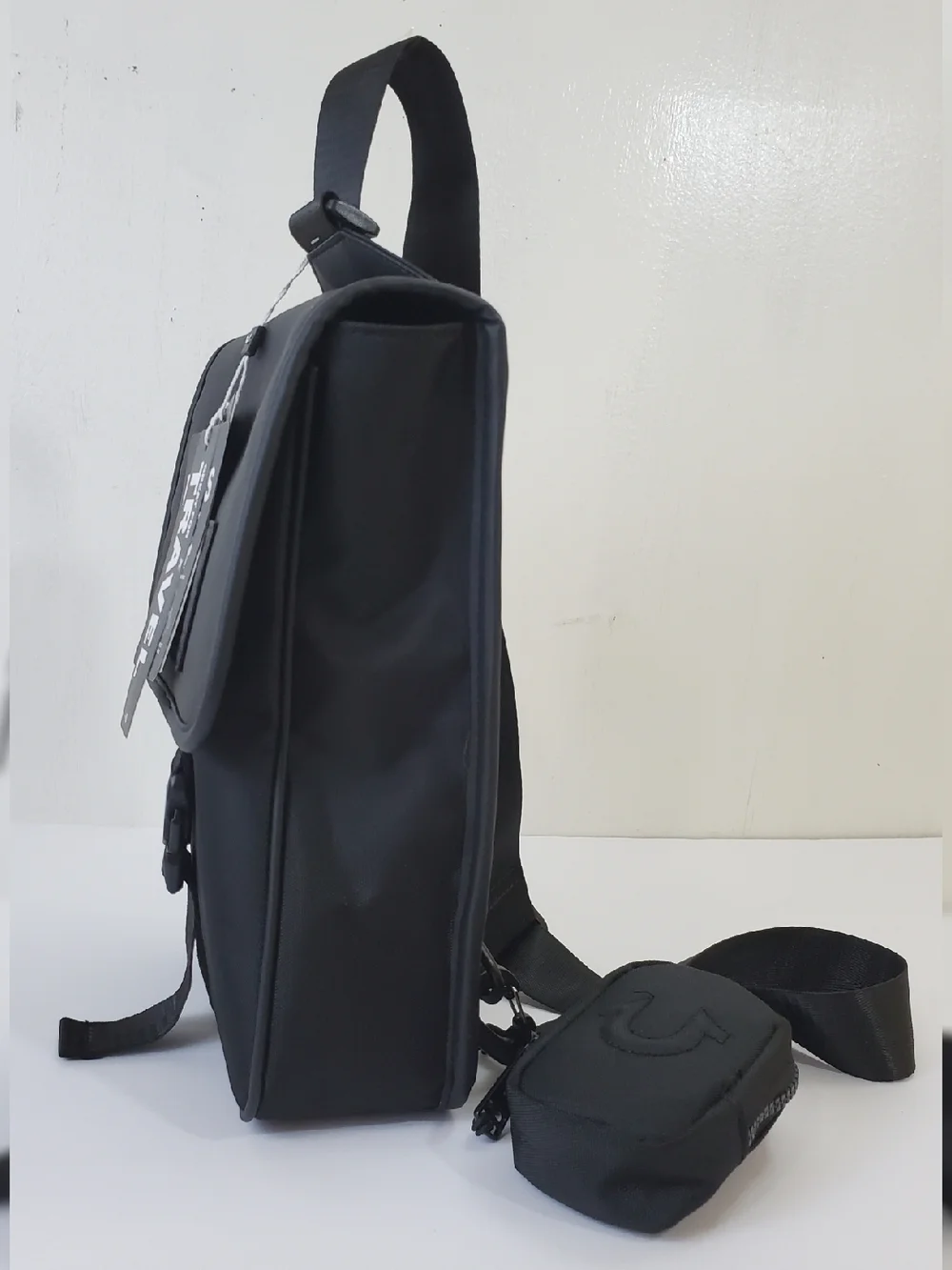 TRUE RELIGION CROSSBODY TR FLAG BAG MENS BLACK